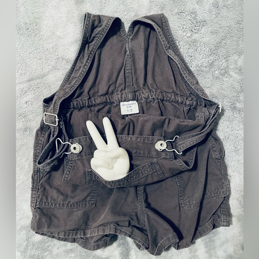 Abercrombie Kids Girls Overall Shorts - Picture 2 of 5